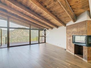 Lloguer Xalet a Ciudad Universitaria. Casa de estilo rústico en alquiler en sant julià de lòria, andor