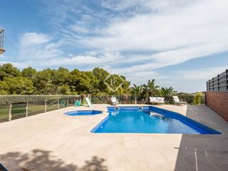 Lloguer Xalet a Bellamar. Casa en excelentes condiciones con vistas al mar en alquiler en