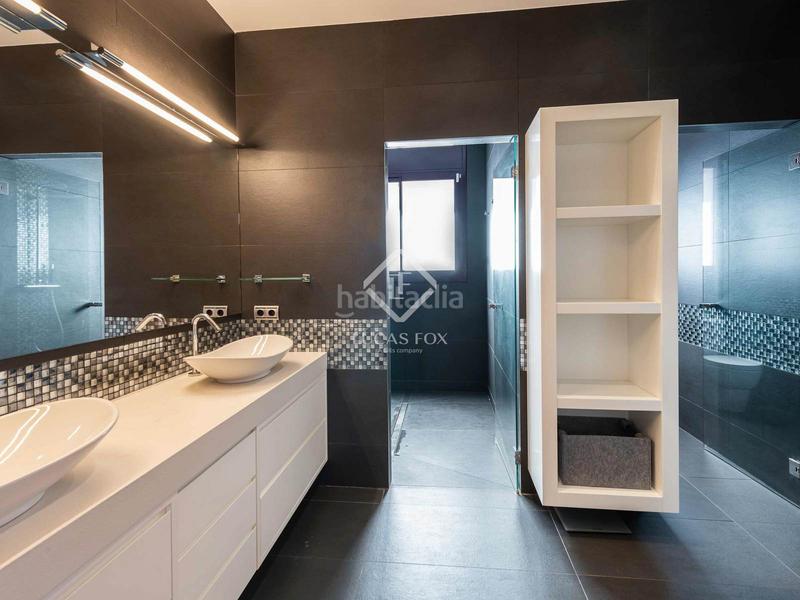 Foto 5682a9e3-df02-4d0d-8240-73ca4ac0b497. Alquiler chalet casa en excelentes condiciones con vistas al mar en alquiler en Bellamar en Castelldefels