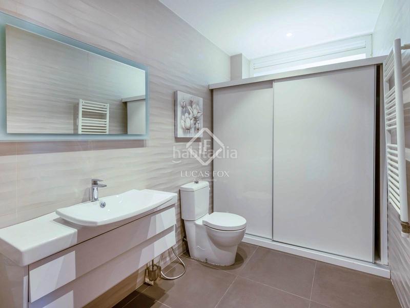 Foto 933ffd70-c877-4e71-b34d-ea6ac62473d2. Alquiler chalet casa en excelentes condiciones con vistas al mar en alquiler en Bellamar en Castelldefels