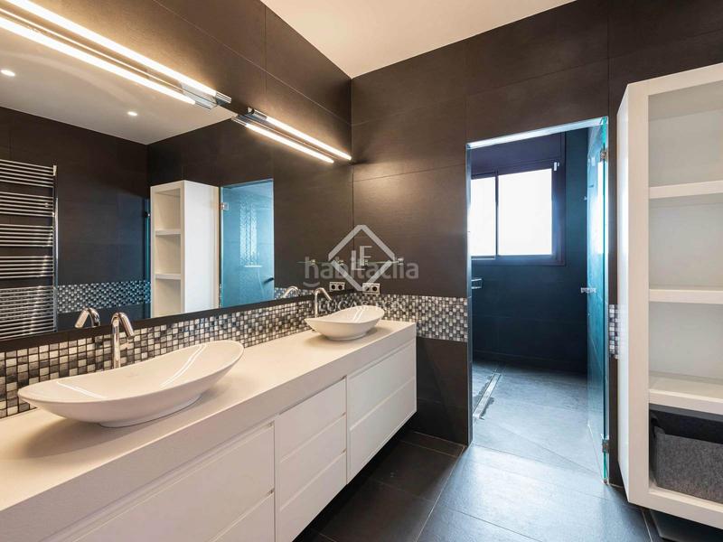 Foto b4ca0f9c-0ffd-434e-9369-65e88e62d7f7. Alquiler chalet casa en excelentes condiciones con vistas al mar en alquiler en Bellamar en Castelldefels
