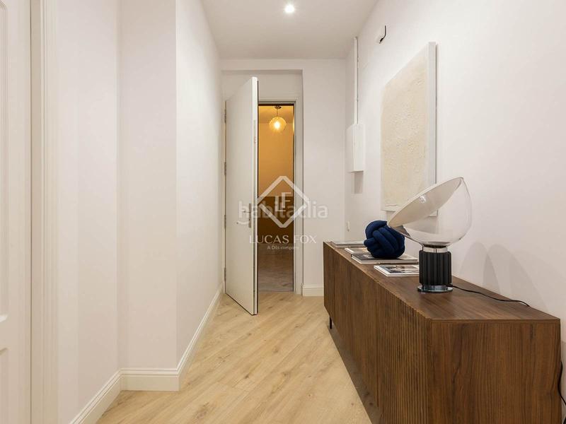 Foto 3f7917e4-3a4a-4b7c-bd60-07858660317c. Piso  en excelentes condiciones de 3 dormitorios en venta en gótico, en Barcelona