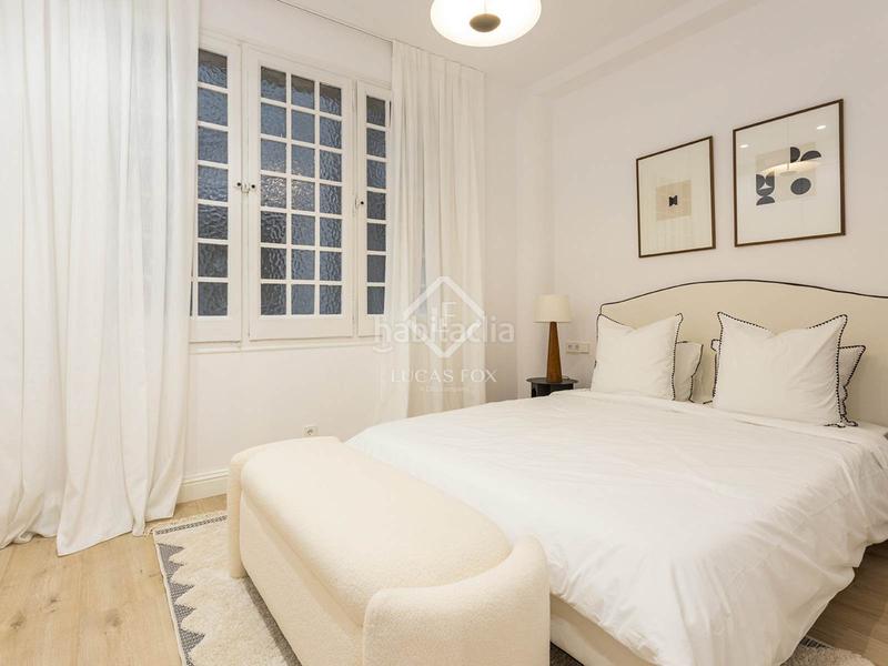 Foto 9757c25b-65c4-4d7d-8d0a-98f01f38cbe6. Piso  en excelentes condiciones de 3 dormitorios en venta en gótico, en Barcelona