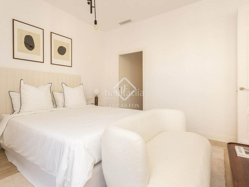 Foto b9a4b70a-1479-4875-8bc5-456180380f79. Piso  en excelentes condiciones de 3 dormitorios en venta en gótico, en Barcelona
