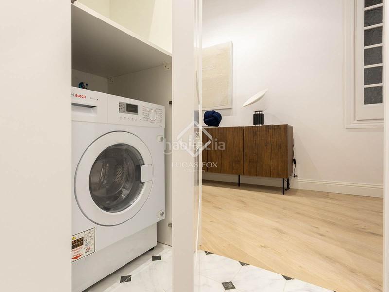 Foto ec3bfaa6-95af-46cb-b2d9-41a31d2c603e. Piso  en excelentes condiciones de 3 dormitorios en venta en gótico, en Barcelona
