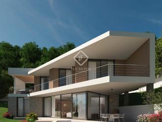 Chalet in Begur. Espectacular villa de obra nueva con 4 dormitorios y vistas a la