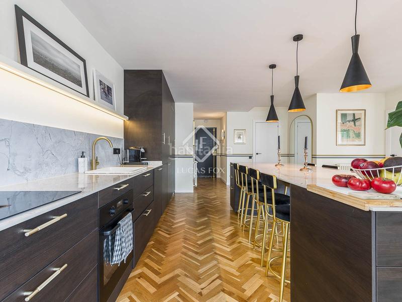 Foto e15a1298-d17e-4e00-b3b0-29c1bd1e1ccc. Piso espectacular piso reformado con terraza en gran de gràcia. en Barcelona