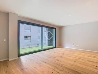 Lloguer Pis a Escaldes-Engordany. Piso en excelentes condiciones de 2 dormitorios con 12 m terraza