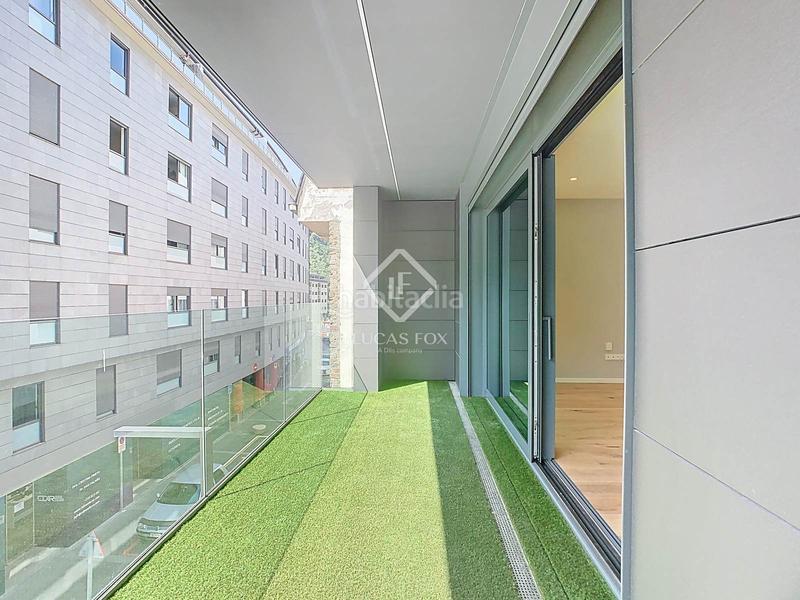 Foto 09862d52-d29b-49bb-be27-3f2b96eefc8f. Alquiler piso  en excelentes condiciones de 2 dormitorios con 12 m terraza en alquiler en escaldes en Escaldes-Engordany