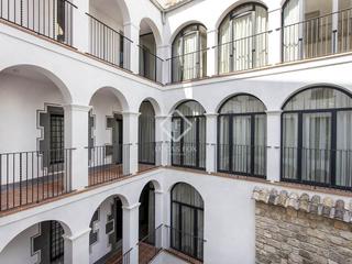 Alquiler Ático en Gòtic. En alquiler fantástico ático en el barrio gótico barcelona, con