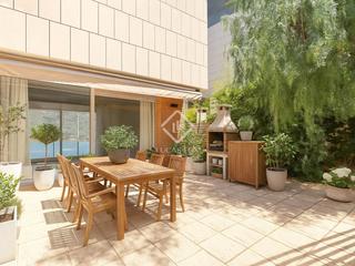 Xalet a La Miranda-Can Candeler. Moderna y elegante casa de 5 dormitorios con jardn y piscina, t