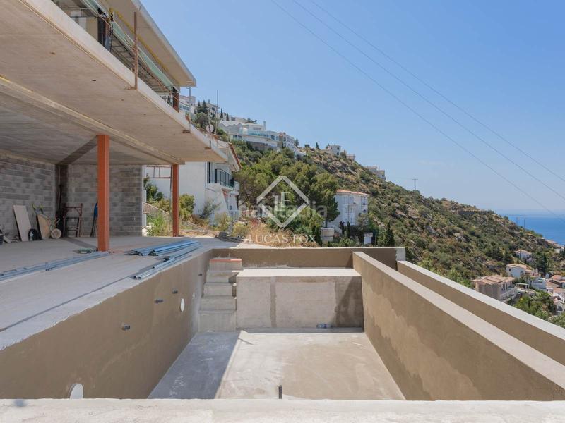 Foto f53d4fa0-dcd2-4cc0-b36d-226753013964. Xalet amb calefacció aparcament piscina a Puig Rom-Canyelles-Almadrava Roses