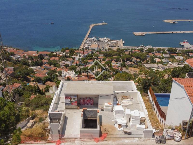 Foto f90a0103-fddd-4a49-b90c-081c1afd761d. Xalet amb calefacció aparcament piscina a Puig Rom-Canyelles-Almadrava Roses