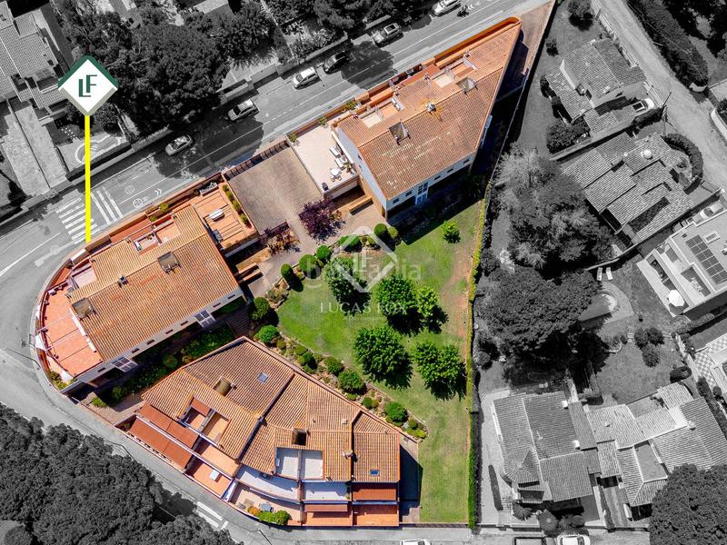 Foto f86c4471-aa01-460c-871d-2777fa907f04. Piso  dúplex reformado en venta en segunda línea de mar en la fosca, en Palamós