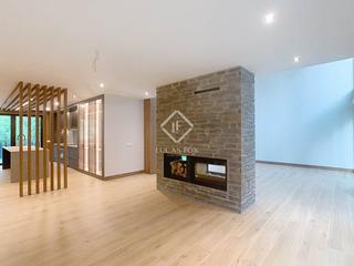 Xalet a Pal-Xixerella. Chalet pareado a estrenar de 416 m2 con 4 dormitorios y jardín e