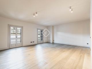 Appartement à St. Pere - Sta. Caterina - El Born. Piso de obra nueva de 2 dormitorios en venta en el born, barcelo