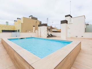 Piso en Dreta de l´Eixample. Dúplex con jardín privado, piscina y aparcamiento en eixample dr
