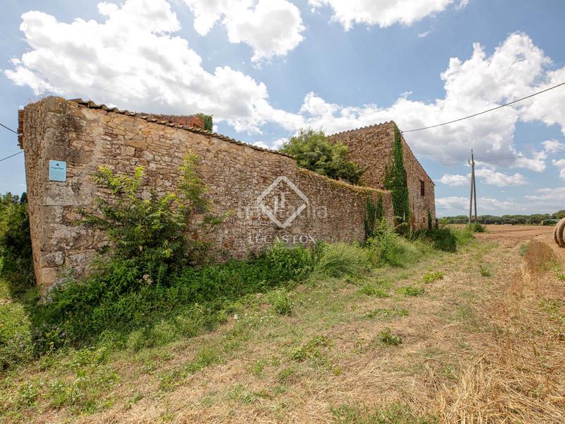 Foto 4b59ab78-109e-4f27-86f9-1e7d7547e1c1. Masia a Forallac