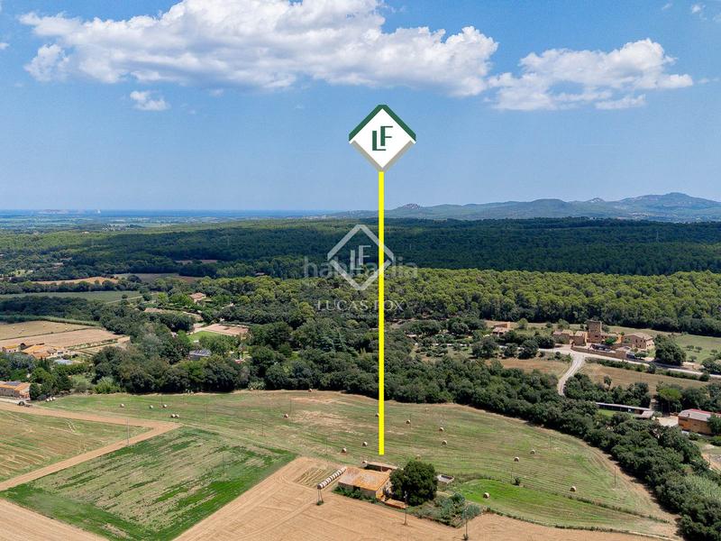 Foto de32a926-e20f-4a4b-b398-81a20e780217. Masia a Forallac