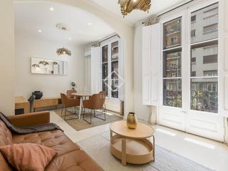 Appartement à Fort Pienc. Piso en excelentes condiciones de 2 dormitorios en venta en eixa