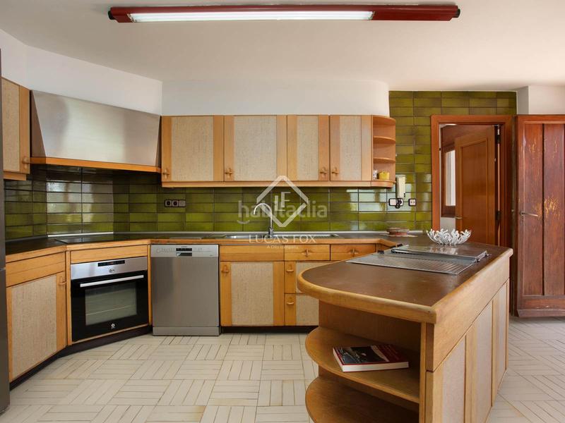 Foto 2ca8525d-bec8-422d-9e96-45bb6ffc6869. Chalet exclusiva villa con espectaculares vistas a la bahía en venta en una zona privilegiada y soleada, muy cerca del centro de en Roses