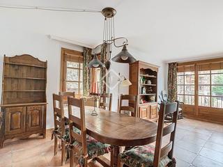 Miete Etagenwohnung in La Massana. Fantástico piso dúplex de 3 dormitorios y terraza en alquiler en