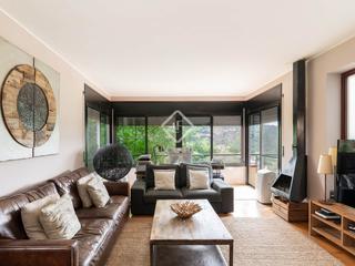 Xalet a La Floresta. Preciosa casa de 260 m construidos sobre una parcela de 650 m co