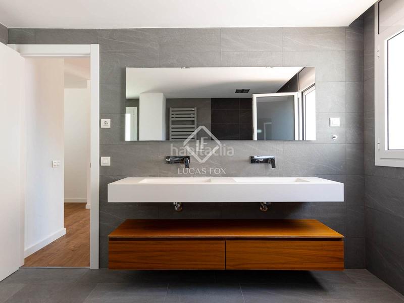 Foto 1ad2cefb-327f-43c4-86ef-140b9f2f07f1. Chalet espectacular casa reformada en 2025 con vistas al mar en venta , barcelona en Premià de Dalt