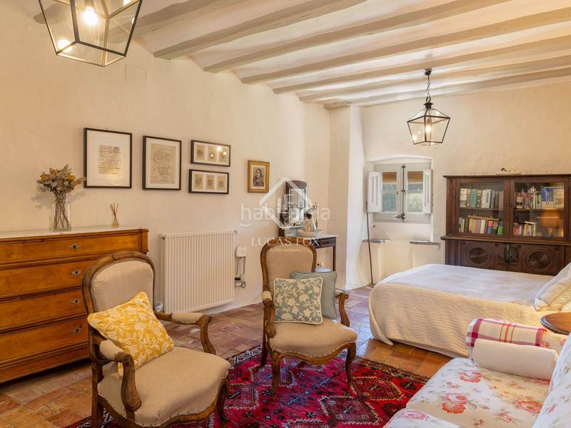 Foto 2a2bc3f5-52ea-4298-bf4c-5632222b5829. Casale con riscaldamento parcheggio piscina in Garrigàs