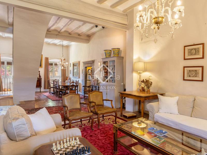 Foto 37ccb903-290a-46d1-bed1-bfdfd66273fb. Casale con riscaldamento parcheggio piscina in Garrigàs