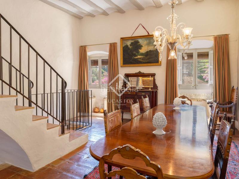 Foto 93bf157f-3e2a-4830-8fb0-73e96f3c6d5e. Casale con riscaldamento parcheggio piscina in Garrigàs