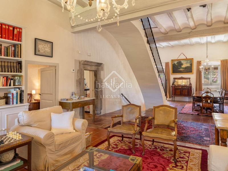 Foto aa54248f-dce6-47aa-a171-9c7438972570. Casale con riscaldamento parcheggio piscina in Garrigàs