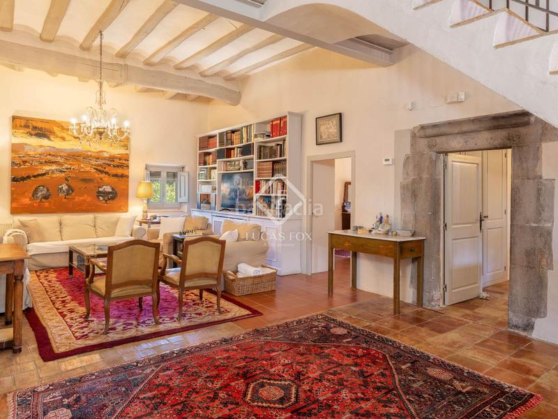 Foto bbb5c8d0-1244-4ace-a1ae-925cd858fa4e. Casale con riscaldamento parcheggio piscina in Garrigàs