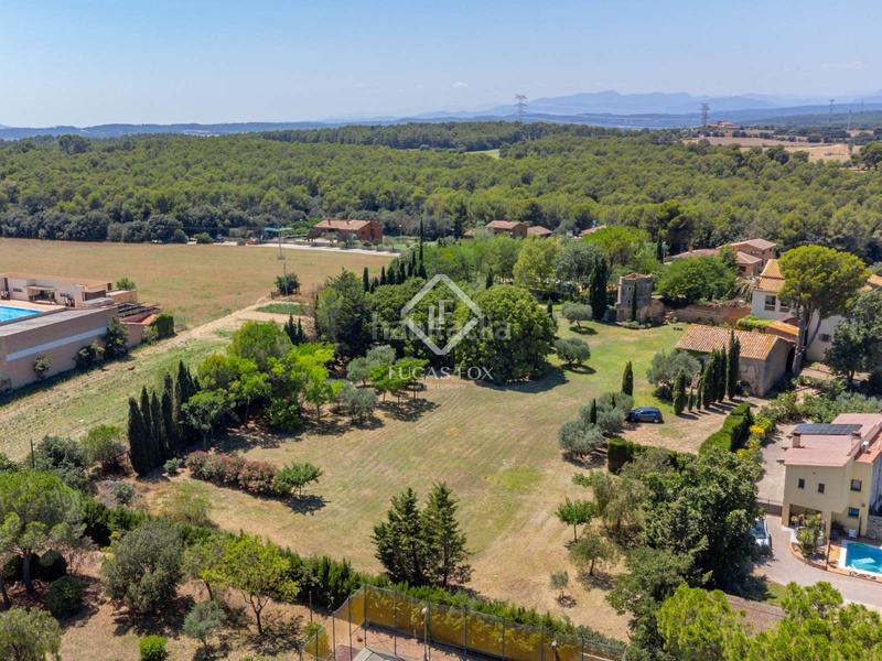 Foto e37ab8ad-96e9-43c1-a9ad-c0231fc44072. Casale con riscaldamento parcheggio piscina in Garrigàs