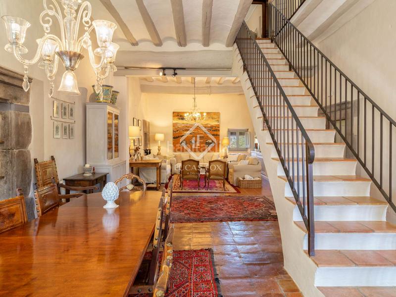 Foto f04a6a50-1821-4582-acea-2fe90be6781a. Casale con riscaldamento parcheggio piscina in Garrigàs