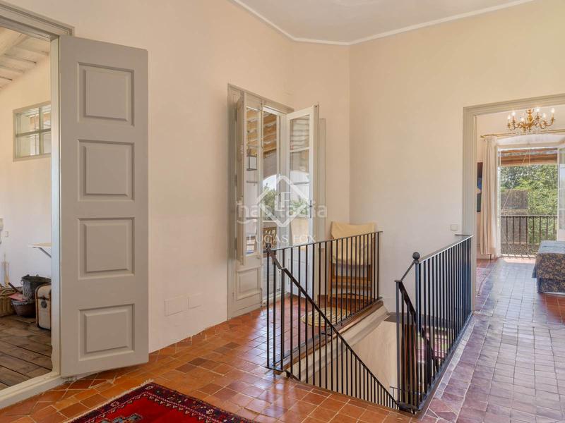 Foto f3b2a678-80c2-452a-8351-0bf8b588477c. Casale con riscaldamento parcheggio piscina in Garrigàs