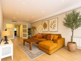 Pis a Centre-Can Nadal. Precioso piso en excelentes condiciones en venta en sant feliu d