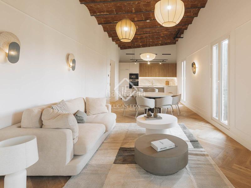 Foto b950fb0f-b102-4a6c-88d5-20254ace3da3. Pis amb calefacció a Sant Antoni Barcelona