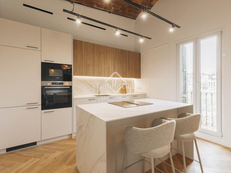 Foto d92082a6-9730-4ac3-a98d-7cdbe9ffa390. Pis amb calefacció a Sant Antoni Barcelona