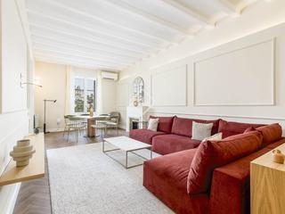 Piso en St. Pere - Sta. Caterina - El Born. Excelente propiedad en venta con tres dormitorios en barceloneta