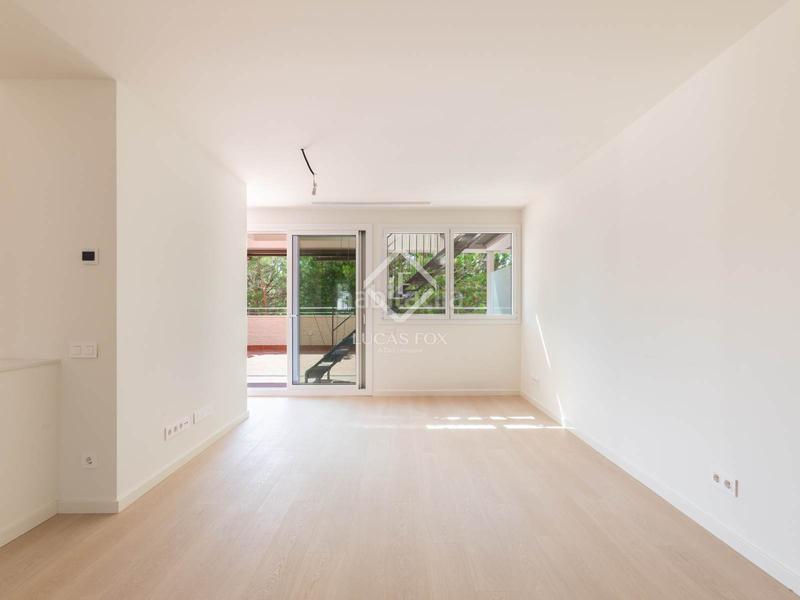 Foto feef5713-43de-41a4-a340-923fb6bd0d98. Alquiler piso  en alquiler, excelentes condiciones, con dos dormitorios y terraza de 24 m con vistas al mar en Castelldefels