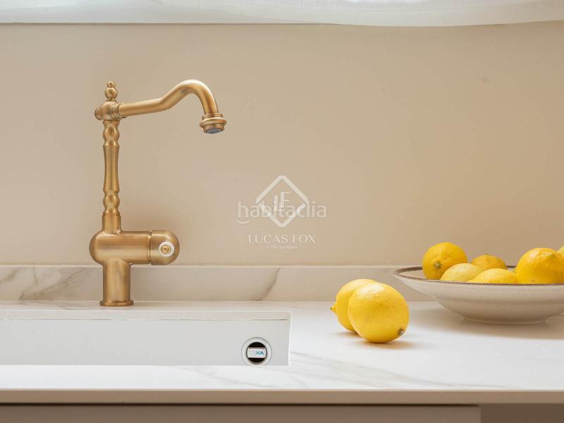 Foto 4b235baf-b893-4a90-a197-ec2815d381a2. Piso  en excelentes condiciones de tres dormitorios en venta en poble sec, en Barcelona