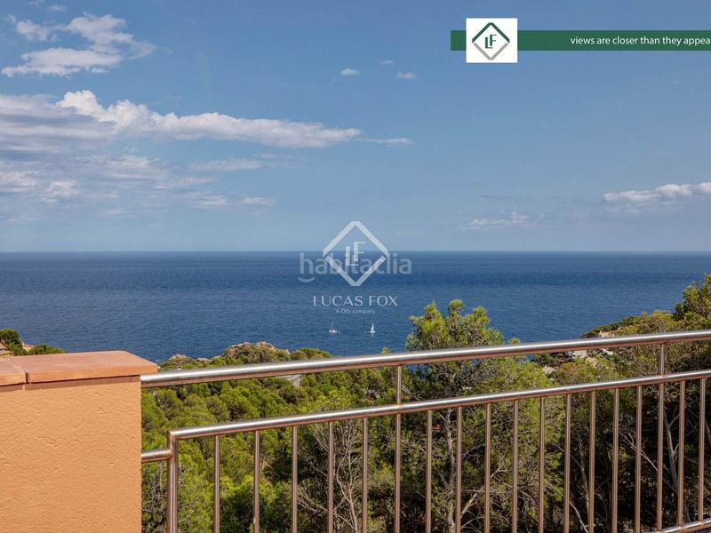 Foto 088f67fb-86eb-4d43-9e7d-5f5d8b4a7e94. Chalet villa en excelentes condiciones con fantásticas vistas al mar y licencia turística, en venta , costa brava en Tamariu