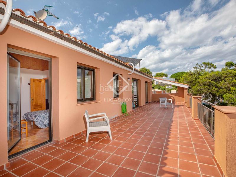 Foto 22fbc315-1eaa-42c4-9258-b49ea4aaf857. Chalet villa en excelentes condiciones con fantásticas vistas al mar y licencia turística, en venta , costa brava en Tamariu