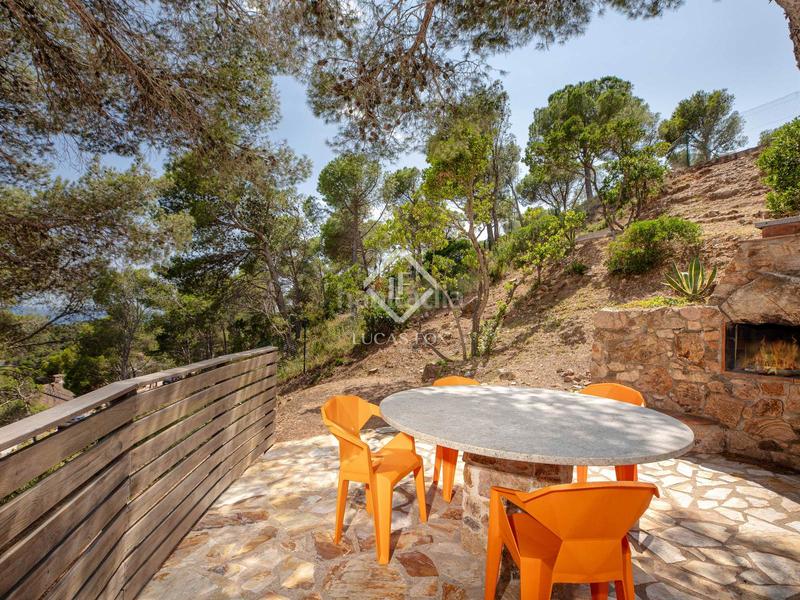 Foto 5d01b8cd-ac45-4ee8-9a32-030e599ed735. Chalet villa en excelentes condiciones con fantásticas vistas al mar y licencia turística, en venta , costa brava en Tamariu