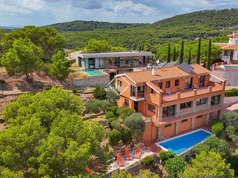 Foto 63b88206-4372-4993-ac63-04f2defb75d3. Chalet villa en excelentes condiciones con fantásticas vistas al mar y licencia turística, en venta , costa brava en Tamariu