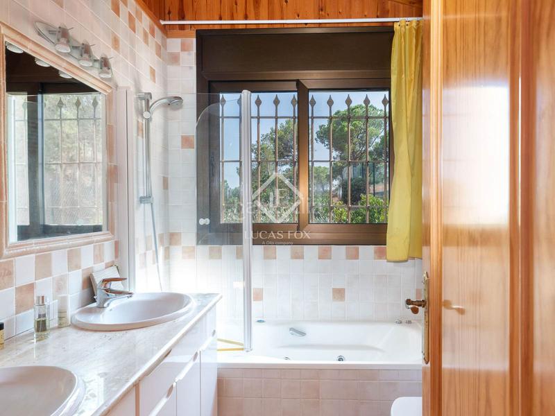 Foto 916c1fc3-e5b2-4e41-9e17-0a7d8555527b. Chalet villa en excelentes condiciones con fantásticas vistas al mar y licencia turística, en venta , costa brava en Tamariu