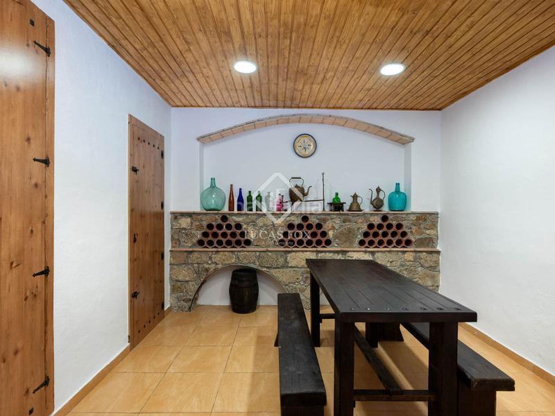 Foto cedcb903-39eb-496d-8839-fc6ad4207f1e. Chalet villa en excelentes condiciones con fantásticas vistas al mar y licencia turística, en venta , costa brava en Tamariu