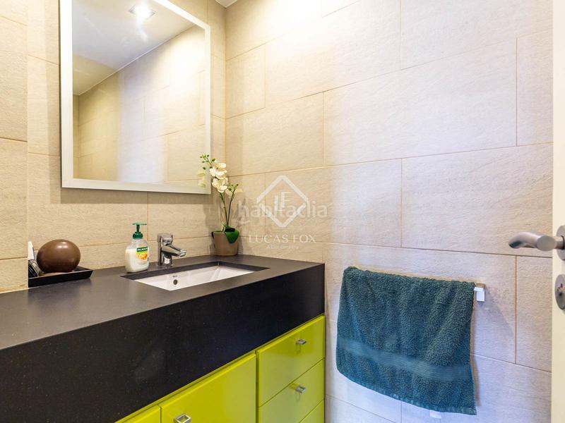 Foto 40ab86f8-89dd-41c9-8397-2b0d64a04f0e. Affitto appartamento con riscaldamento parcheggio piscina in Esplugues de Llobregat