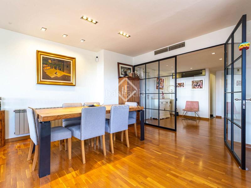 Foto 7b8700a5-4a97-484f-8e49-cf2071aa57d1. Rent flat with heating parking pool in Finestrelles Esplugues de Llobregat